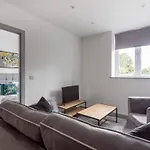 Cosy 1 Bedroom Apartment In Leeds