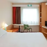 Ibis Leeds Centre Marlborough Street