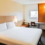 Ibis Leeds Centre Marlborough Street