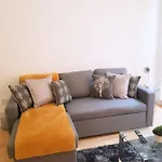 2 Bed Flat In Leeds City Centre