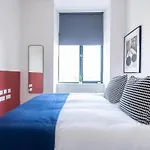 Leeds Haven Niche 1 2 Bedroom Apartments With Cityscape Views By Belvilla