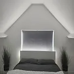 Luxury 2 Bed Next To City Centre