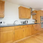 Live In Leeds Millenium Square Apartment
