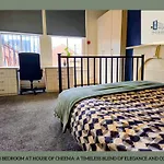 Ls2 Your Apartment For Leeds Yoga Classes