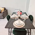 Kest Luxury Apartment