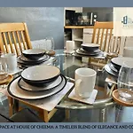 Your Leeds Grand Theatre Getaway 4Br House