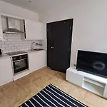 Central 1Bed Loft Style Apartment Leeds City Centre