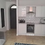 Central 1Bed Loft Style Apartment Leeds City Centre