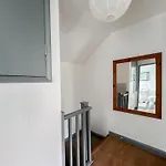 Well-Equipped 4 Bedroom House Close To City Centre