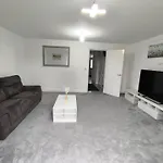 4 Hills Properties - Everest