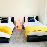 4 Hills Properties - Everest