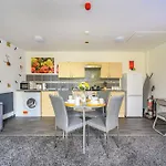 -F5Gh- For Relaxed & Cosy Stay, Free Parking, Wifi