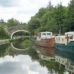 -F10Gh- For Relaxed And Cosy Stay, Free Parking, Wifi