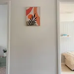 Artistic, Bright & Spacious 3 Bedroom Home