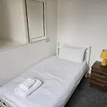 Homebird Property - Conway House