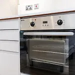Luxury One Bedroom Apartment - City Centre - Free Wifi Netflix