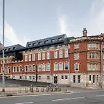 Luxury One Bedroom Apartment - City Centre - Free Wifi Netflix