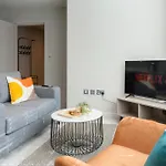 2 Bedroom Apartment - Long Term Stay Rates- Contractors-Professionals