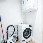 City Escape - Chic 1 Bed Apt In Central Leeds