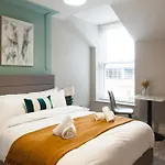 2 Bedroom Flat - Long Term Stay Rates- Contractors-Professionals-Relocation