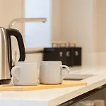 1 Bedroom Flat - Long Term Stay Rates-Contractors-Professionals-Relocation
