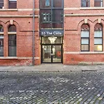 Mag-A-Zine Loaded - 2Bdr - City Centre - Sleeps 5