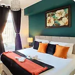 1 Bed Flat \