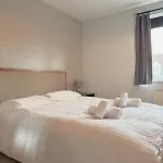 The Leeds Retreat - 4 Bedroom Townhouse