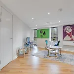 Luxury, City Centre Escape