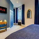 Homebird Property - The Vicarage