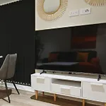 Leeds City Center - 1 Bed - Baby Friendly