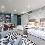 Luxury Aparthotel Suites In The Heart Of Leeds