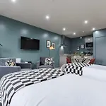 Luxury Aparthotel Suites In The Heart Of Leeds