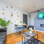 -Ra83- For Your Relaxed,Cosy Stay,Free Parking