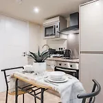 Luxury Tower, Penthouse & Split Level Apartments In Leeds City Centre