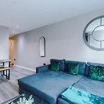 Stylish 1Br Apartment In Leeds City Centre