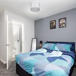 Alt-Stay Accommodation, Stonecliffe - 3 Bed 2 Bath - Contractors & Long Stays
