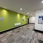 2 Bed Leeds Dock Apartment Balcony And River View