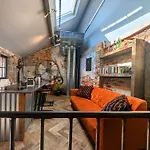 Blayds Yard