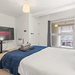 Leeds Centre Modern Luxury Duplex 2-Bedroom Apartment