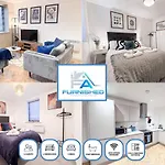 Modern 2 Bed 2 Bath Apartment Free Parking & Fast Wifi