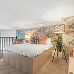 Stylish Leeds City Centre Loft
