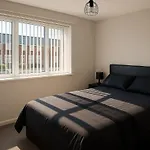 Modern 3 Bed Duplex Apartment