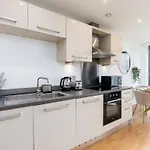 Leeds Apartment-Juliet Balcony
