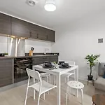 Modern 2-Bed House 10-Min To Leeds City Centre