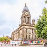 The Central Headrow, Leeds City Centre Apartments