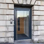 Luxury Apt I Long Stays Leeds City I Accommodate 4 Guest
