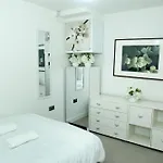 Jazreal Luxury Apartment - Leeds City Centre