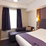 Premier Inn Leeds East