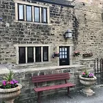 The Cottage, Cosy 2 Bedroom Pet Friendly Perfect For Contractors Free Secure Parking,Cctv